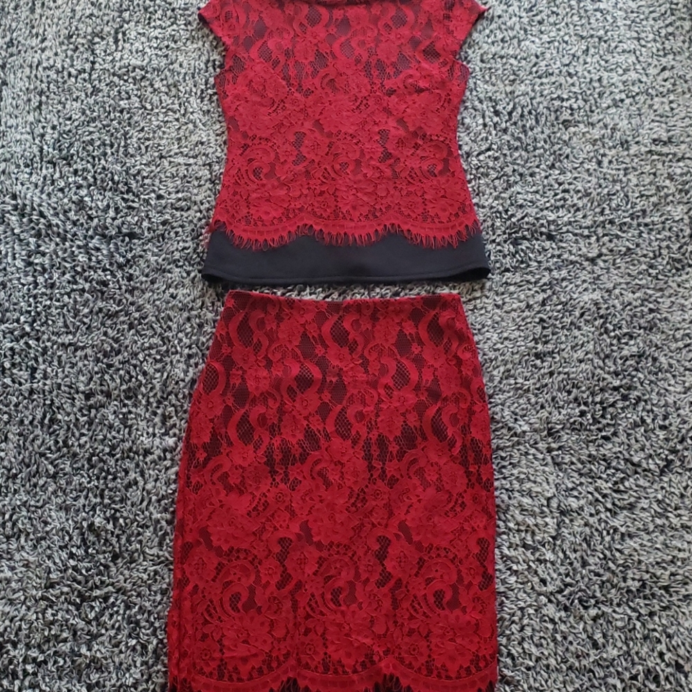 New York and company lace blouse and skirt